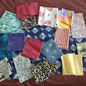 25 oz VTG Lot Fabric Scraps Pieces Quilt Craft 20 Different Fabrics + Lg TB Rays